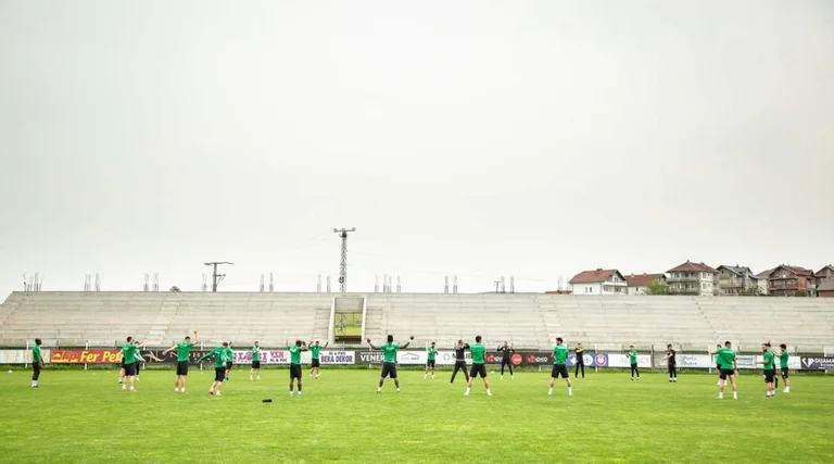 Superleague Riese bestätigt Rückkehr zum Training