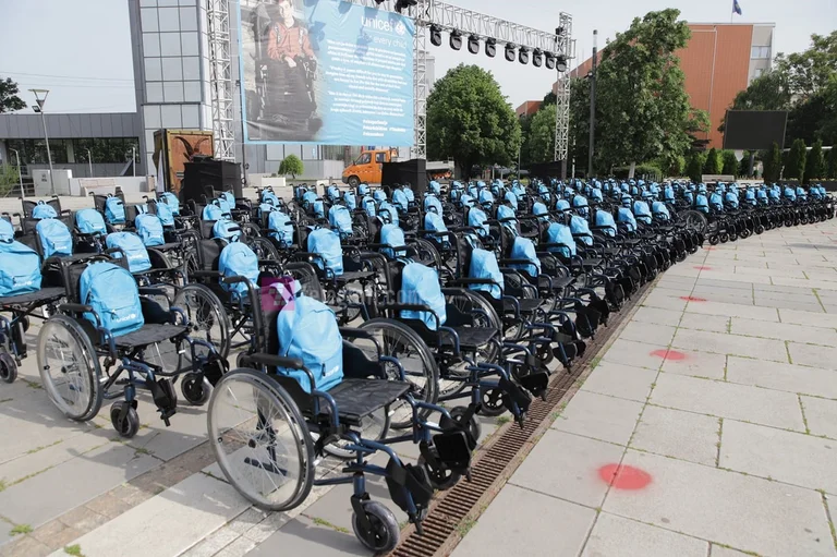 120 carrelli al quadrato, necessari al rispetto dei diritti delle persone ristrette