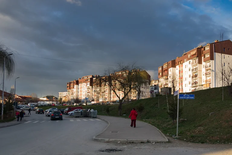 Wegen der Arbeit morgen schließt sich diese Straße in Pristina für den Verkehr