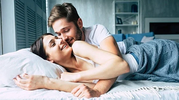 Ragazzi, questo e' il piu' grande errore che fate a letto.