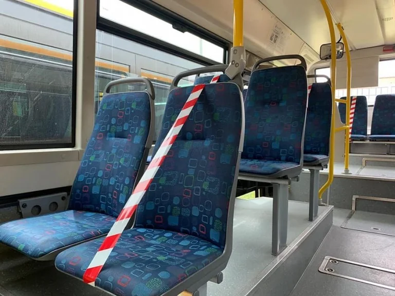 Oggi il trasporto pubblico riprende a Pristina, queste sono le regole che devi rispettare