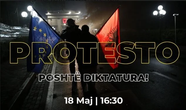 Protesta contra el colapso del Teatro Nacional en Tirana