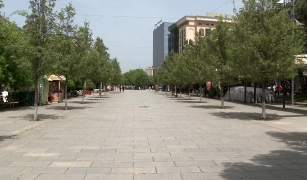 Citizens welcome the beginning of the second phase for easing anti-cornavirus measures