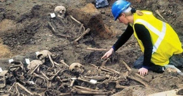 Ministry of Foreign Affairs condemns construction of Serbian Church in Belgrade, where 700 Albanian troops were buried