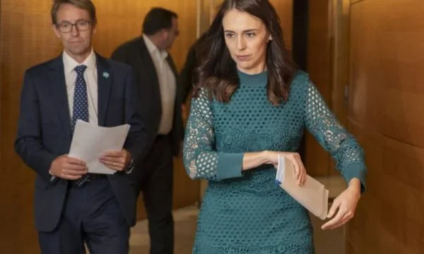 New Zealand's prime minister is barred from entering the cafe: It's been filled by the rules.