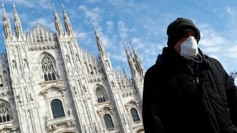 I segni del governo italiano decretano di riprendere i viaggi