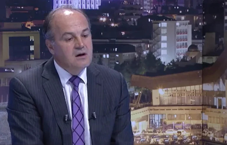Hoxhaj: Dështim, Kurti më shumë është sjellur si kryeministër i VV’së se sa i Kosovës