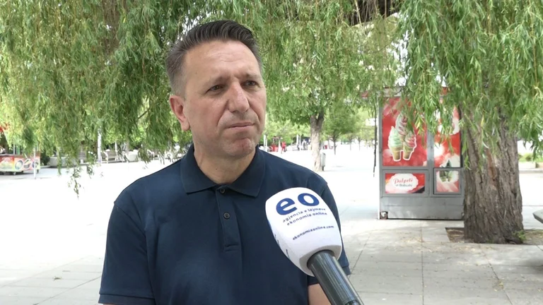 “VV investit dans les réseaux sociaux, trop de faux comptes ouverts au moment de la pandémie”