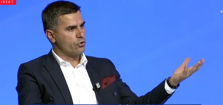 Tahiri says Vjosa Osman's comment in the Constitution is not against Avdullah Hoti