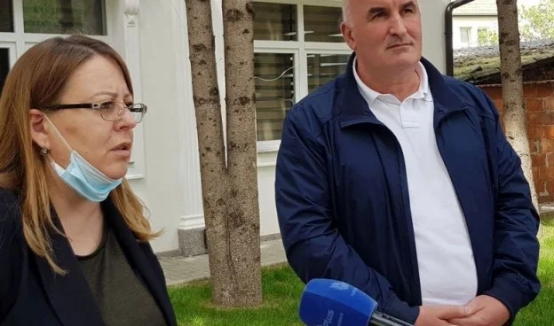 Bajrami visita Gjilan, Año a Año, Consciente de Aprendizaje Largo