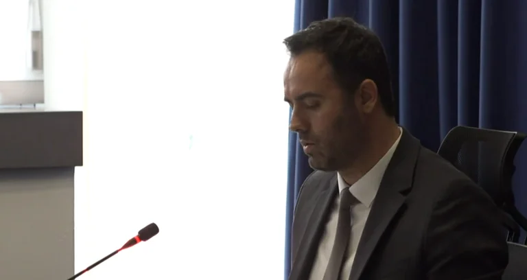 Glauk Konjufca at the Government Meeting: Reports in three minutes assigned by Kurti