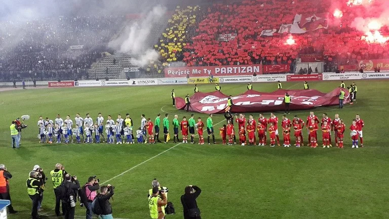 Fútbol en Albania Devoluciones 3 de junio