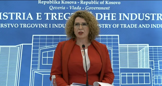 Ministrja Hajdari pas heqjes së tarifës për lëndën e parë: Serbia të heq barrierat për bizneset