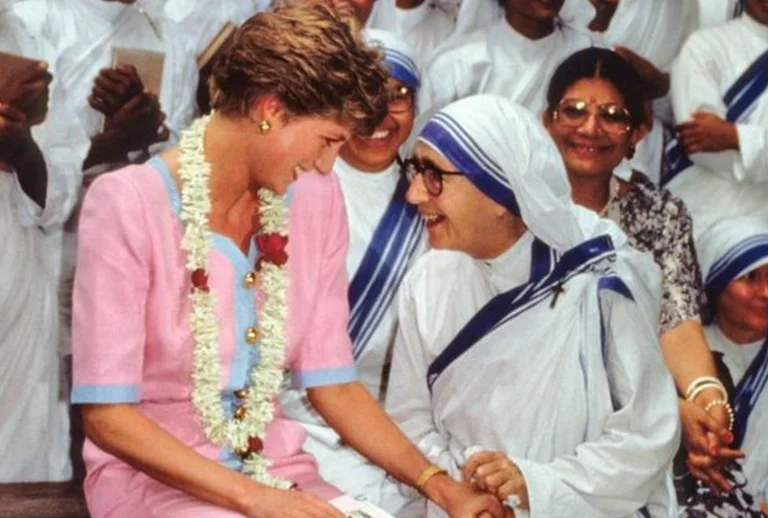 Prinzessin Dianes geheimer Brief an Mutter Teresa; Licht und Ermutigung in der Zeit von Cavid-19