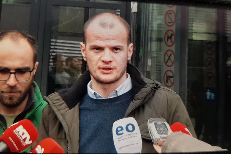 Official PSD goes to donate blood, forces it to pay 1 euro for parking