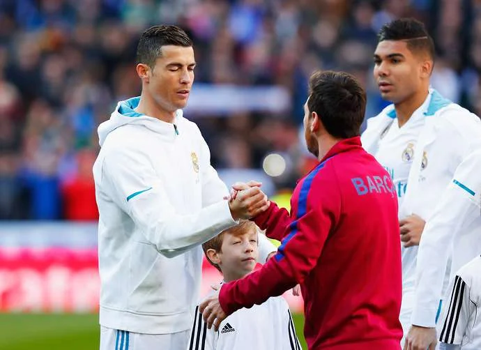 Il video incredibile che presenta Mess e Ronaldo come compagni di squadra è diventato virale