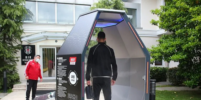 Turkish club cracks footballers, install polluting booths