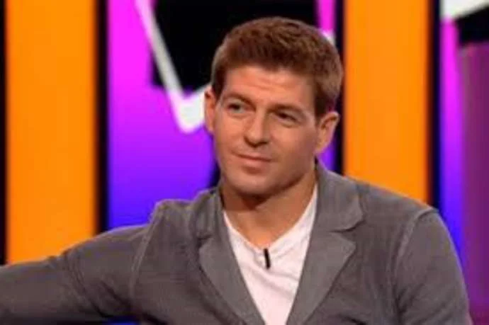 La risposta onesta di Steven Gerard quando Alex Ferguson ha detto che non era un buon <x0-force player