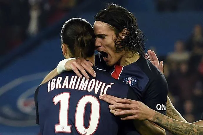 Vier Hüter Fußballspieler von Ibrahimovic, einschließlich Cavani