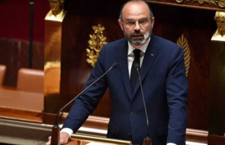 Francia confirma abierta el 11 de mayo
