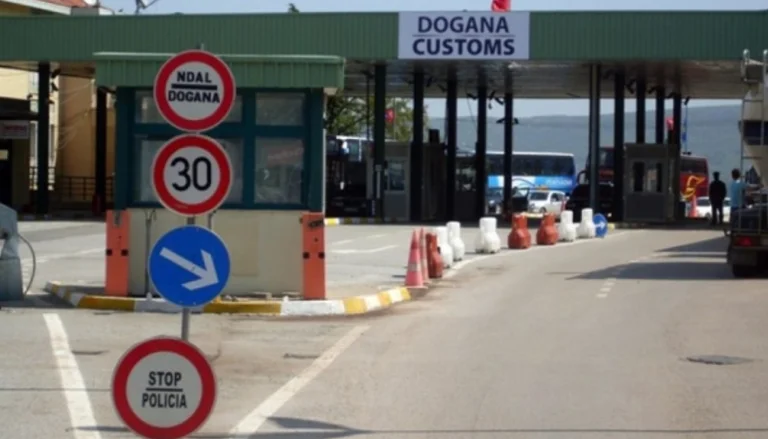 Albanien Zur Eröffnung der Grenzen