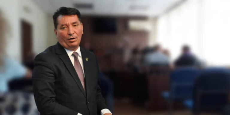 Lekaj dit que le LDK a accepté de construire l'autoroute Dukagjin