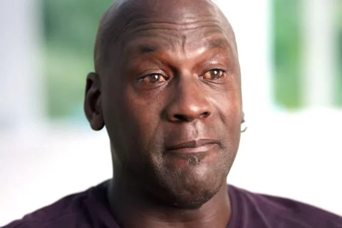 Michael Jordan sees his documentary, fans worried he's suffering from yellows