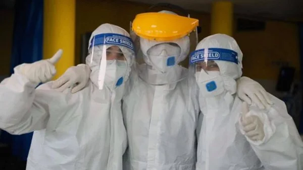 Almeno 90mila operatori sanitari del mondo infettati da coronari