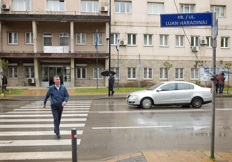 Wessel recuerda a Luan Haradinaj, cuenta de sus viajes a Tropoj