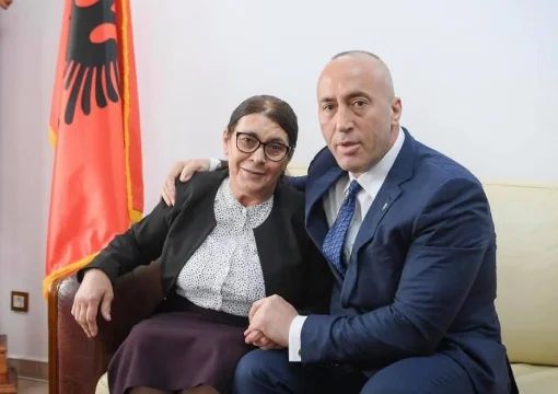 Haradinaj: El León fue perpetuado en el cumpleaños de Skenderbeu y Nanna Ruka