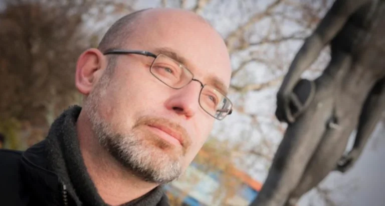 Sloweniens Journalist entdeckte Staatsskandal, der mit dem Tod bedroht ist