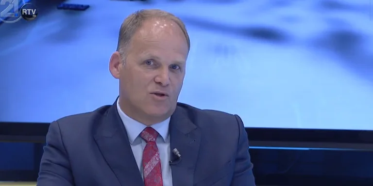 Krasniqi: C'est pourquoi au Kosovo le virus semble s'être affaibli, et il n'a pas causé beaucoup de maladies agressives