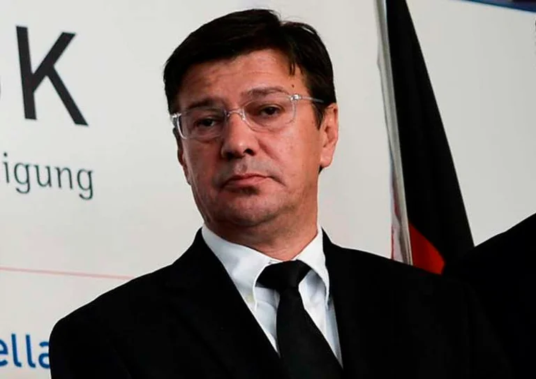 Bardhil Meta ricorda le dimissioni di Fatmir Rexhepi