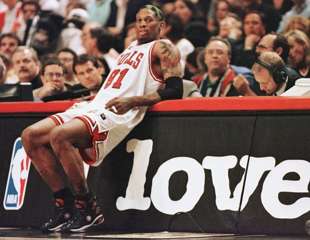 Esta es la estrella de la NBA, que afirma tener 28 hermanas y que hay un total de 47 niños
