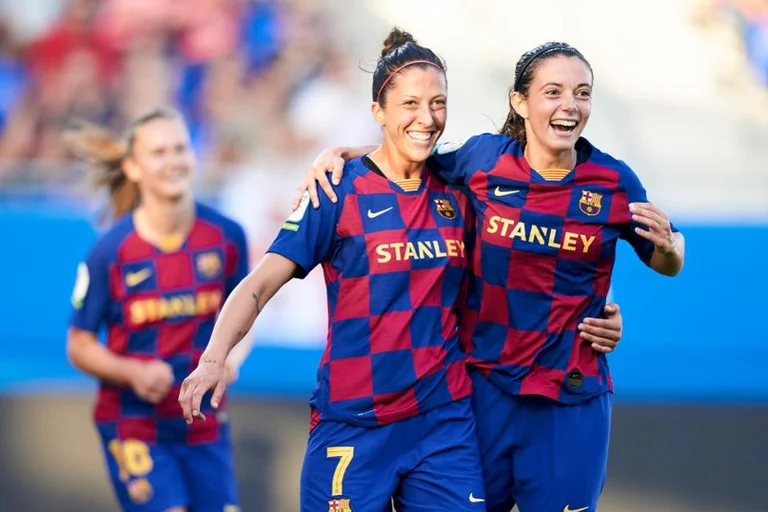 The Spanish Federation declares the league closed, Barcelona declared champion