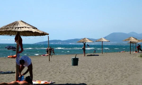 Hier ist, wenn die Touristensaison in Ulcinj beginnt