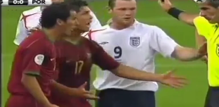 How did Ferguson ease the great Ronaldo-Roney fight in 2006?