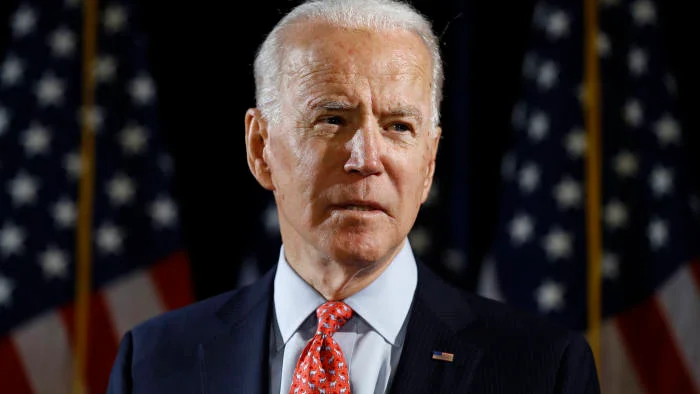 Biden nega le accuse di violenza sessuale su ex dipendente del Senato