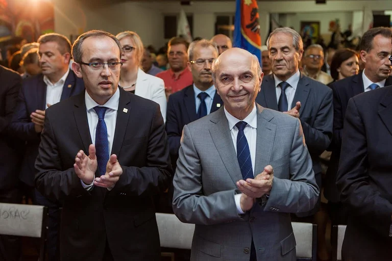 LDK: Costituzione di rispetto, il governo sarà fatto dopo la decisione finale