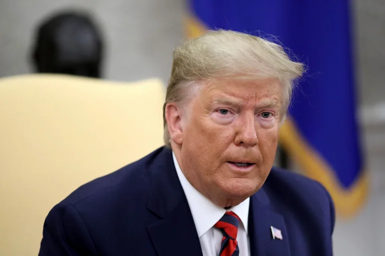 Trump: Coronavius ha avuto origine nel laboratorio cinese