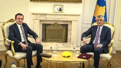 Polaska sagt, Kurti kopiert Thaci weiter