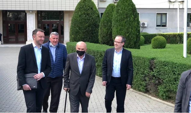 LDK today is expected to finalise agreement with Initiative, AKR