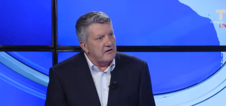 Zeka for Kurt: You can read 100,000 books, but don't be a good manager.