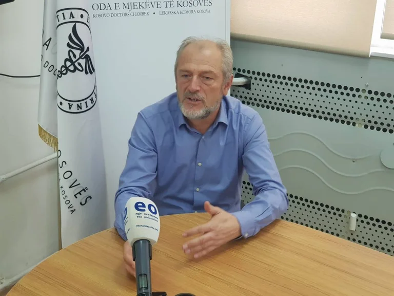 Presidente de la Oda de Medicina: Tenemos suficientes profesionales de la salud, no necesitamos médicos de Serbia