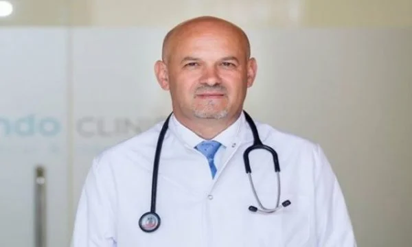 L'infectologue du Kosovo diffuse des nouvelles fantaisistes sur la corruption