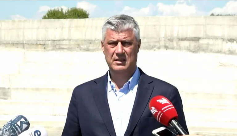 Thaci: Nessun amnistia per affrontare i crimini della Serbia in Kosovo