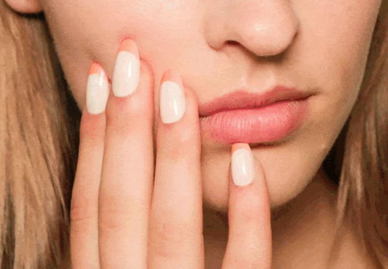 ¡Piensa en los días fuera de la cuarentena! He aquí una idea de cómo hacer uñas esta primavera