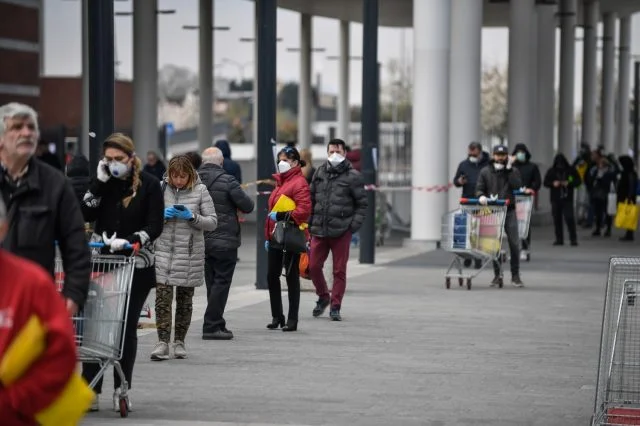 France continues emergency measures until mid-April