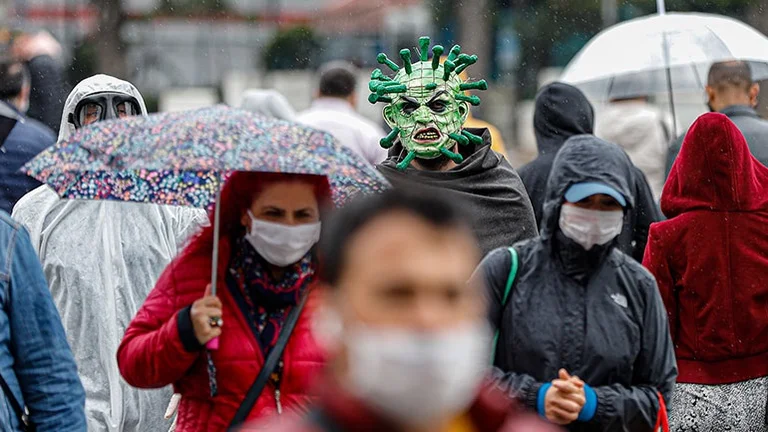 Coronavirus in Turkey, 400 people arrested for distributing provocative internet posts
