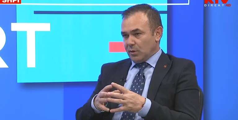Rexhep Selimi parle enfin après les déclarations de Skelzen Gashi à l'UCK